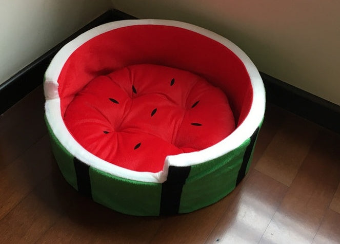 Four seasons kennel watermelon bed home quiet pets autumn and winter warm