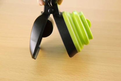 Dog Pet Travel Foldable Pooper Scooper With 1 Roll Decomposable bags Poop Scoop Clean Pick Up